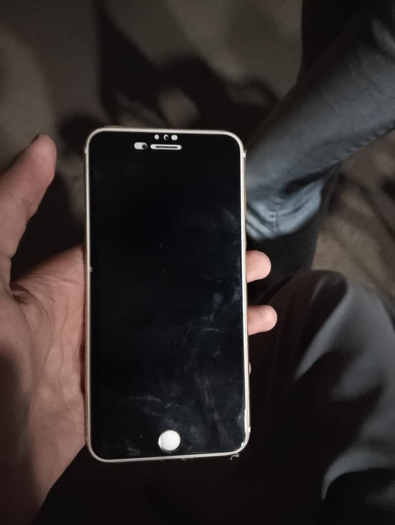 Apple iPhone 6S Plus 1