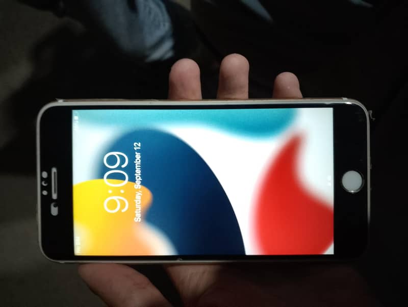Apple iPhone 6S Plus 5