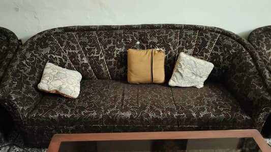 2 sofa set ha sat ma chairs ha