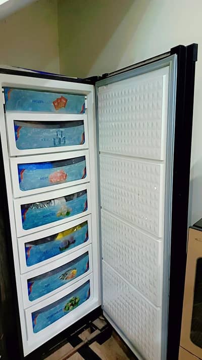 Dawlance vertical inverter freezer