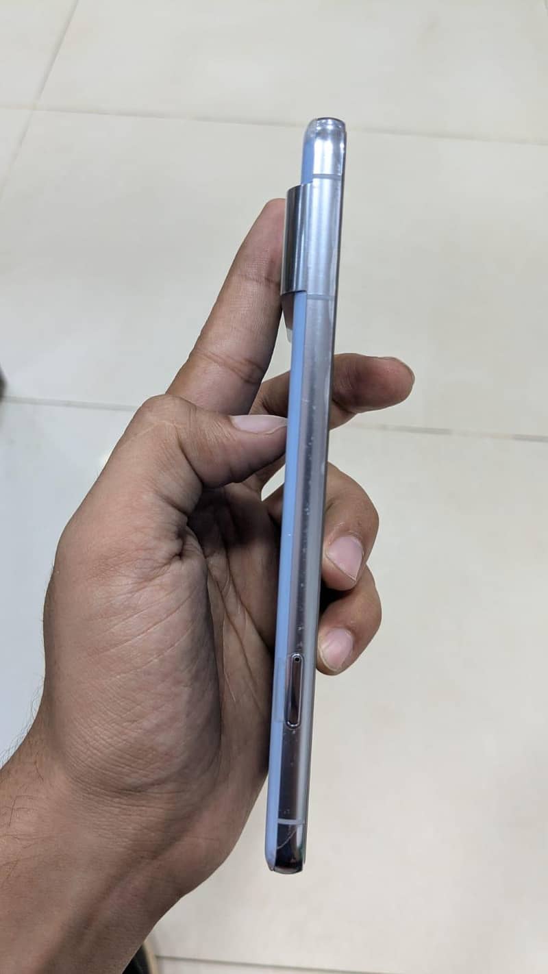 Google Pixel 8 Pro 2