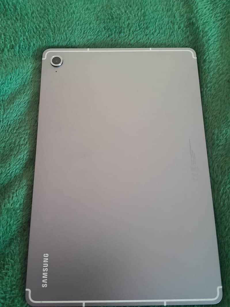 Tab S10FE 1