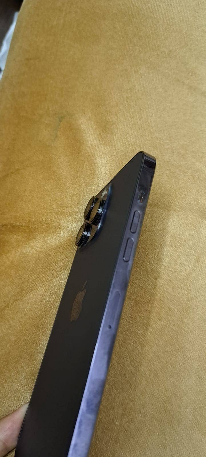 Apple iPhone 14 Pro Max 3