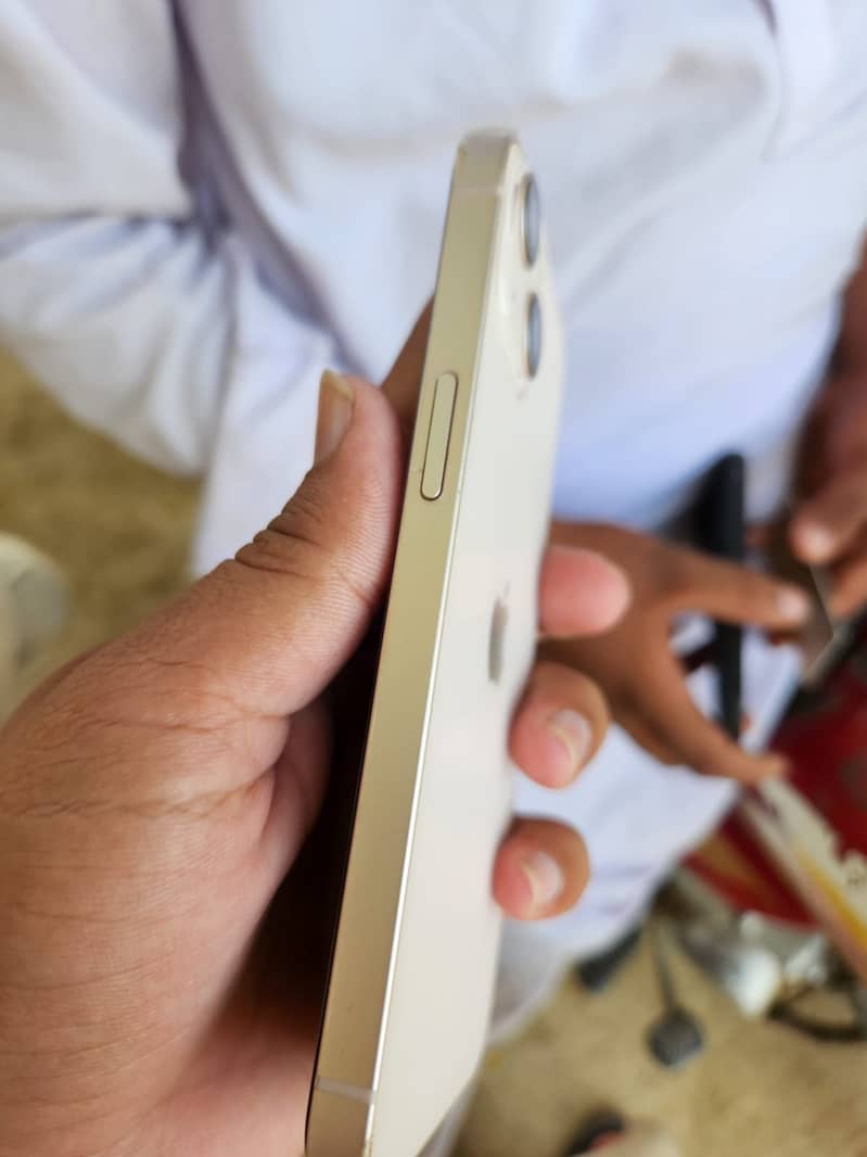 Iphone 13 2