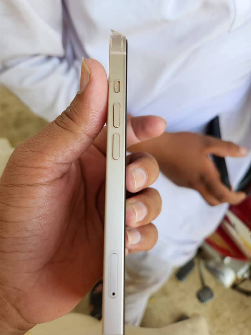 Iphone 13 3
