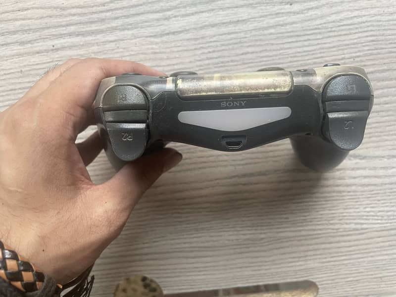 PS4 used controller ( original ) 1