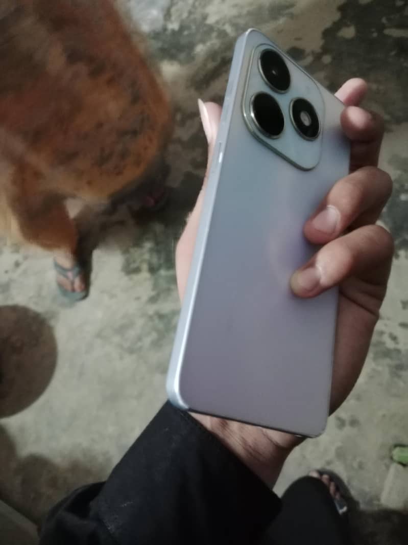 Tecno Spark 20 2