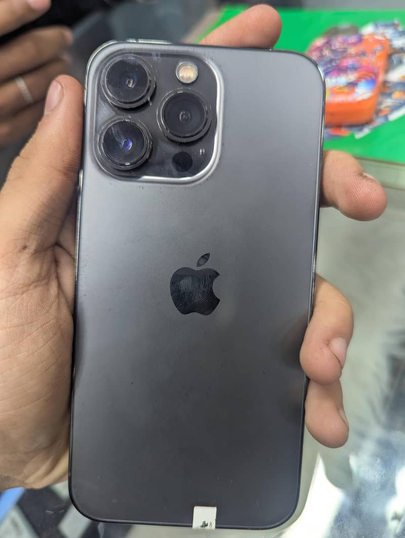 Apple iPhone 13 Pro 0