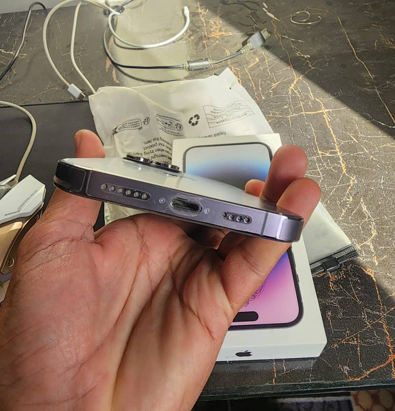 Apple iPhone 14 Pro Max 2