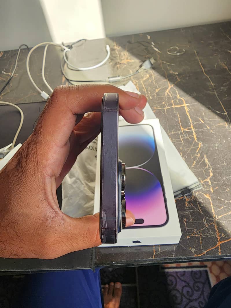 Apple iPhone 14 Pro Max 4