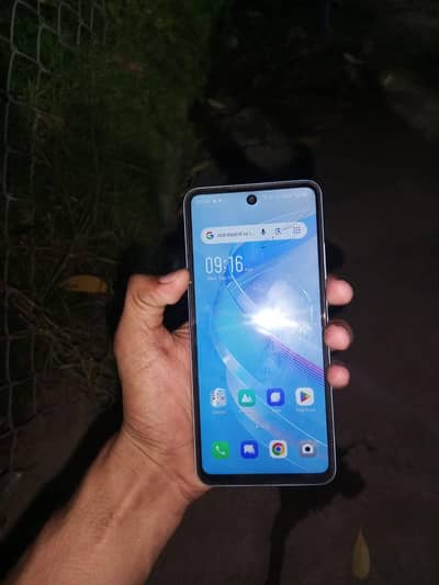 Infinix Smart 8 Pro 4+4/128