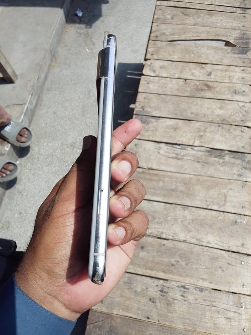 Google Pixel 8 Pro 3
