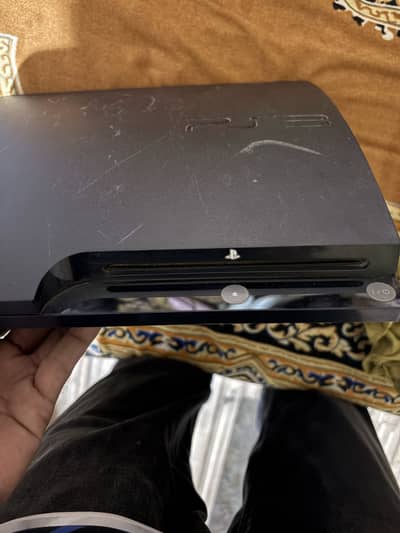 PS3 300GB + 3 DualShock 4 Controllers + 9 Original Discs