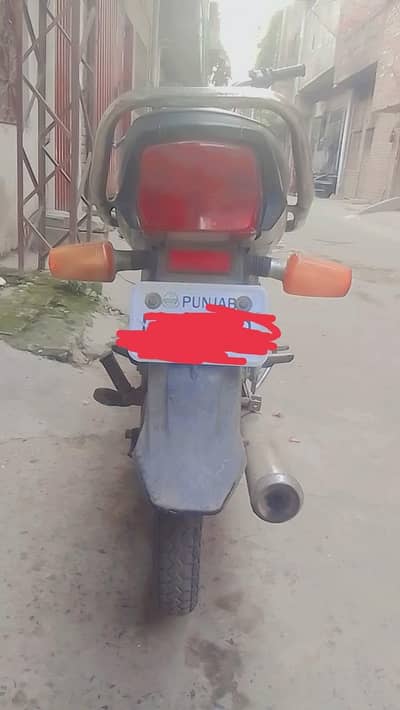 YAMAHA YD-100 for contact 03218825214
