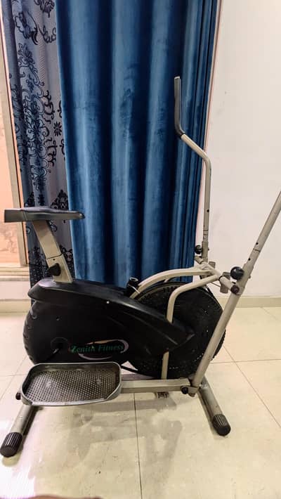 Used Zenith Fitness Cross Trainer / Elliptical Machine