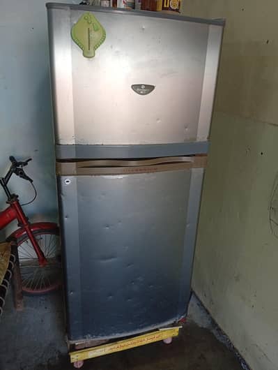 dawlance fridge