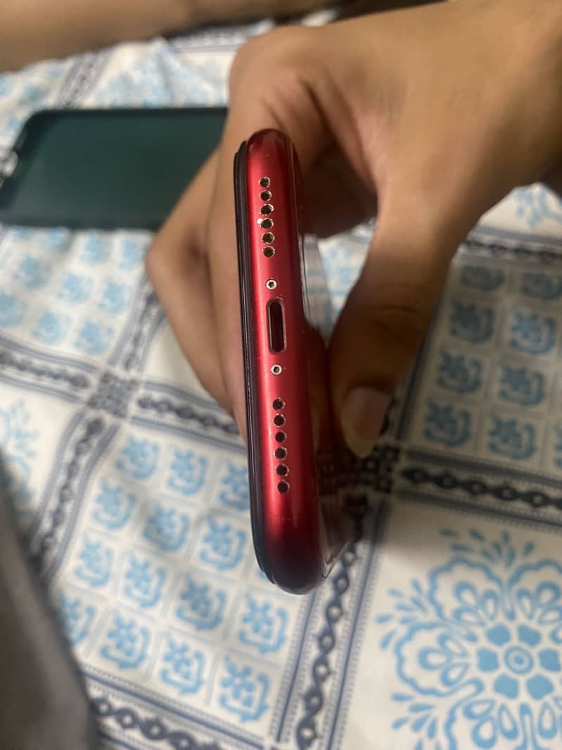 Iphone XR 4
