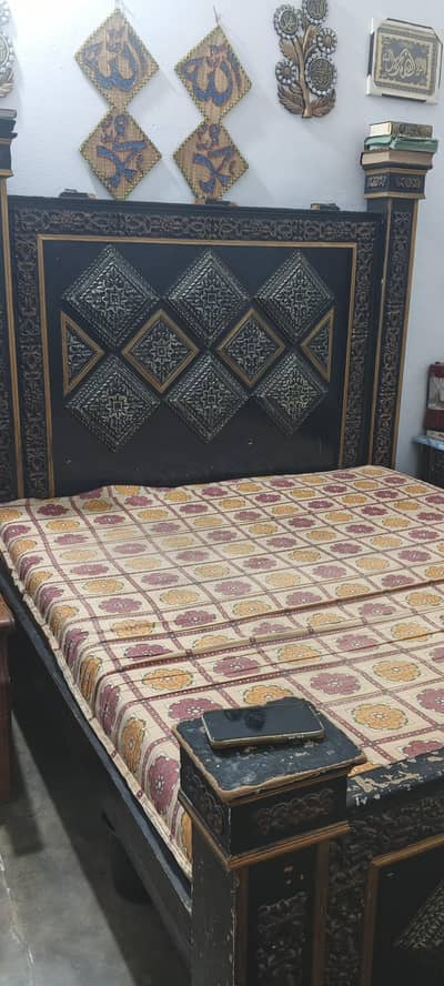 King Size Bed with side table without mattress and dressing Table