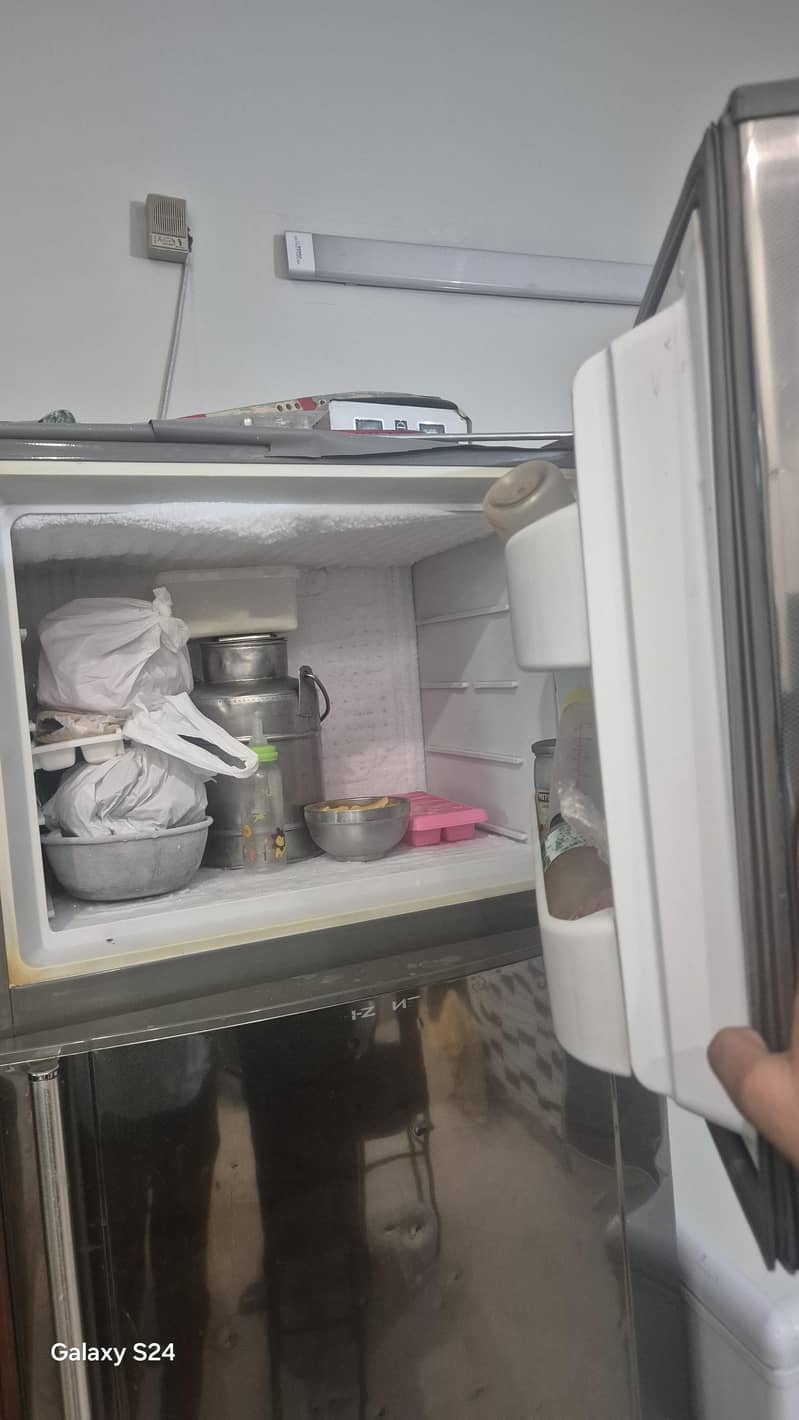 Dawlance Refrigerator 2