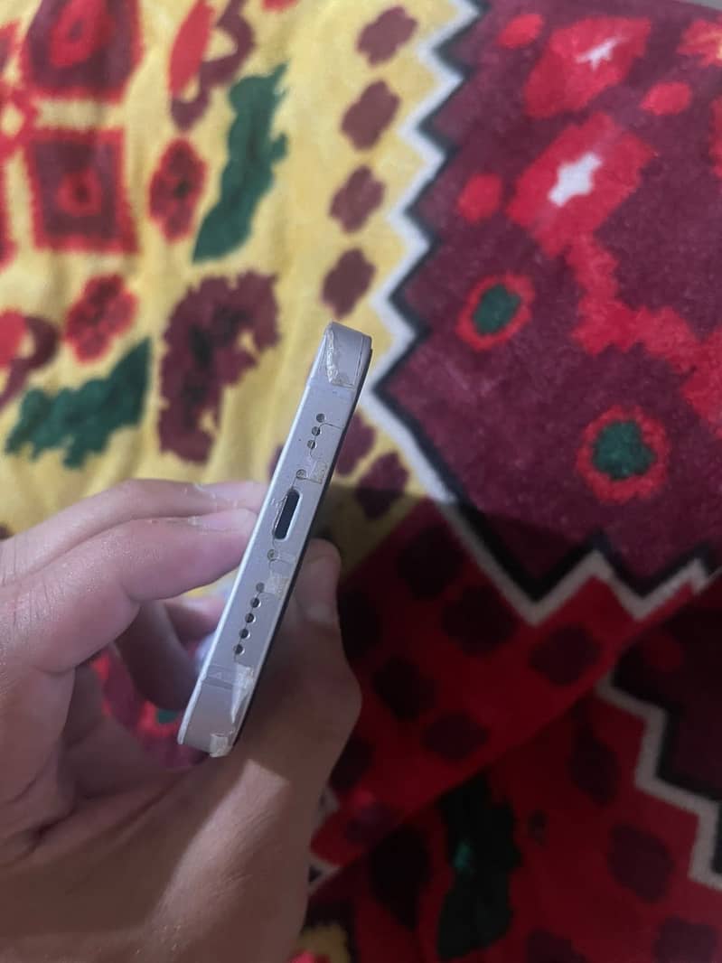 Apple iPhone 14 1