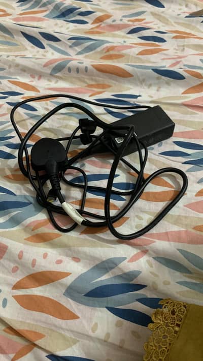 new laptop lenovo with charger with box