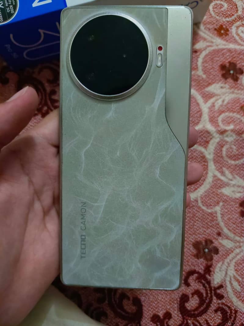 Tecno CAMON 30 Pro 1