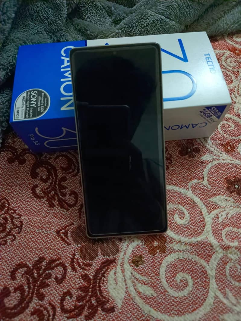 Tecno CAMON 30 Pro 4