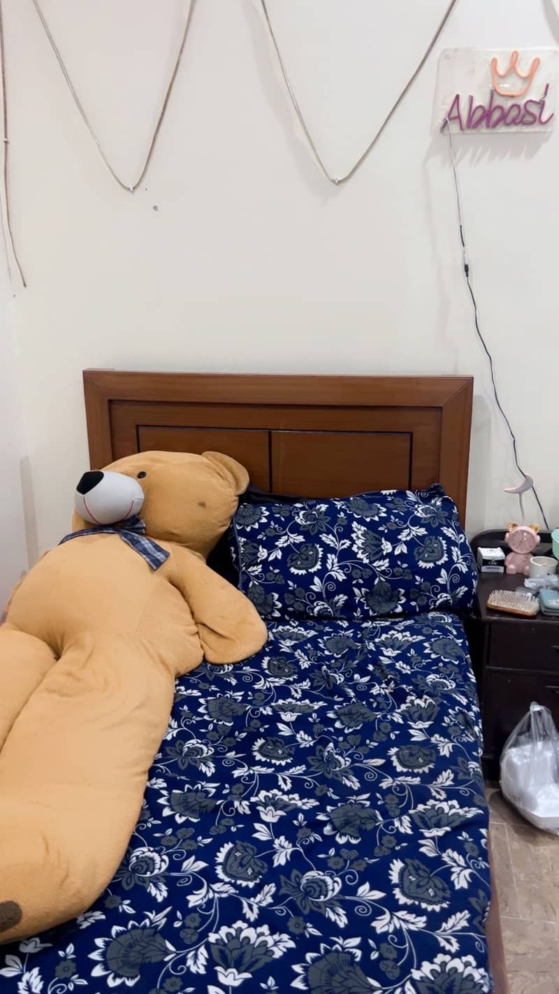 single bed 2