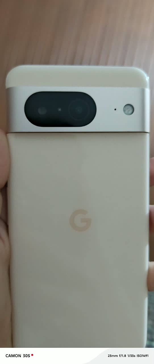 Google Pixel 8 9