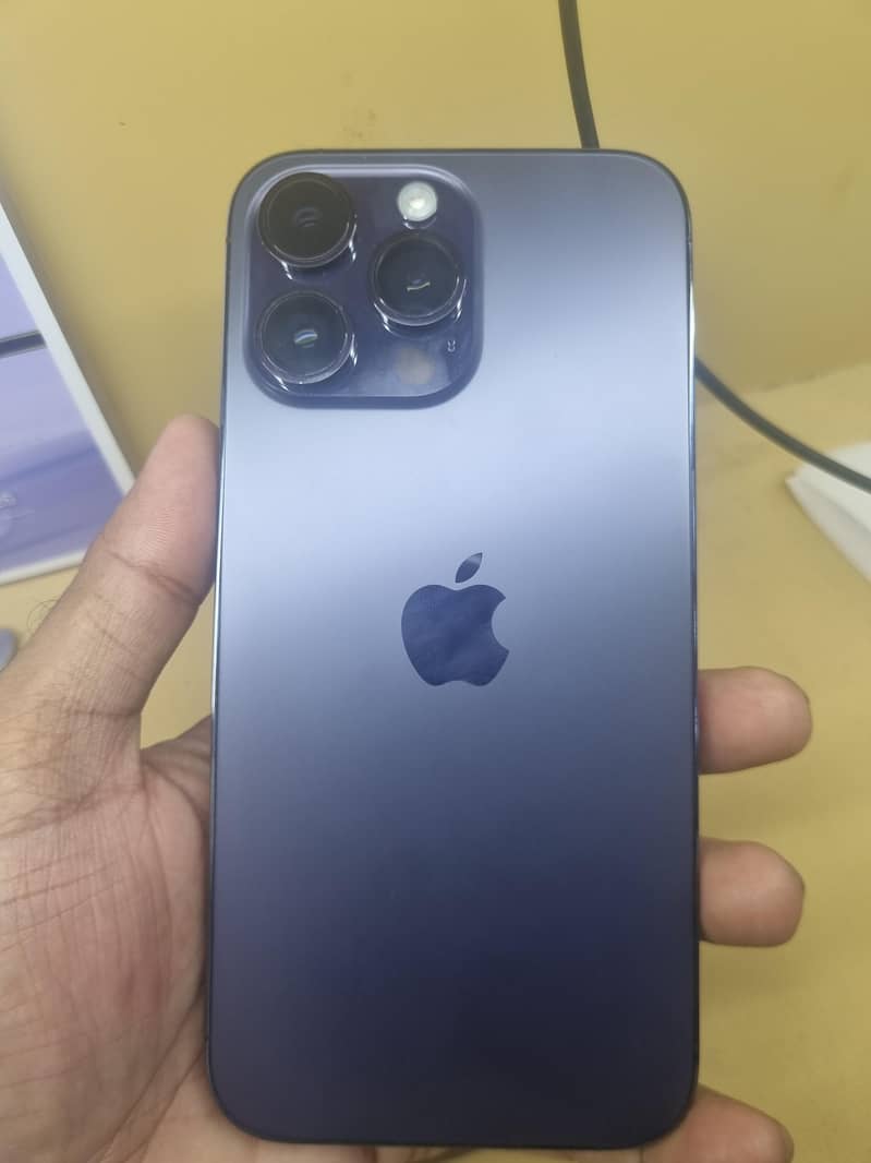 Iphone 14 pro max 0