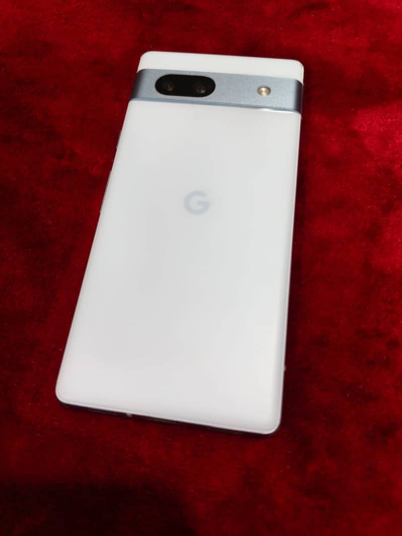 Google Pixel 7a 4
