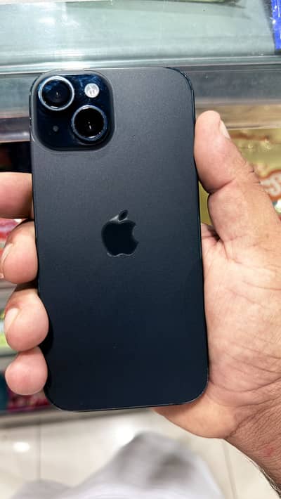 Apple iPhone 15