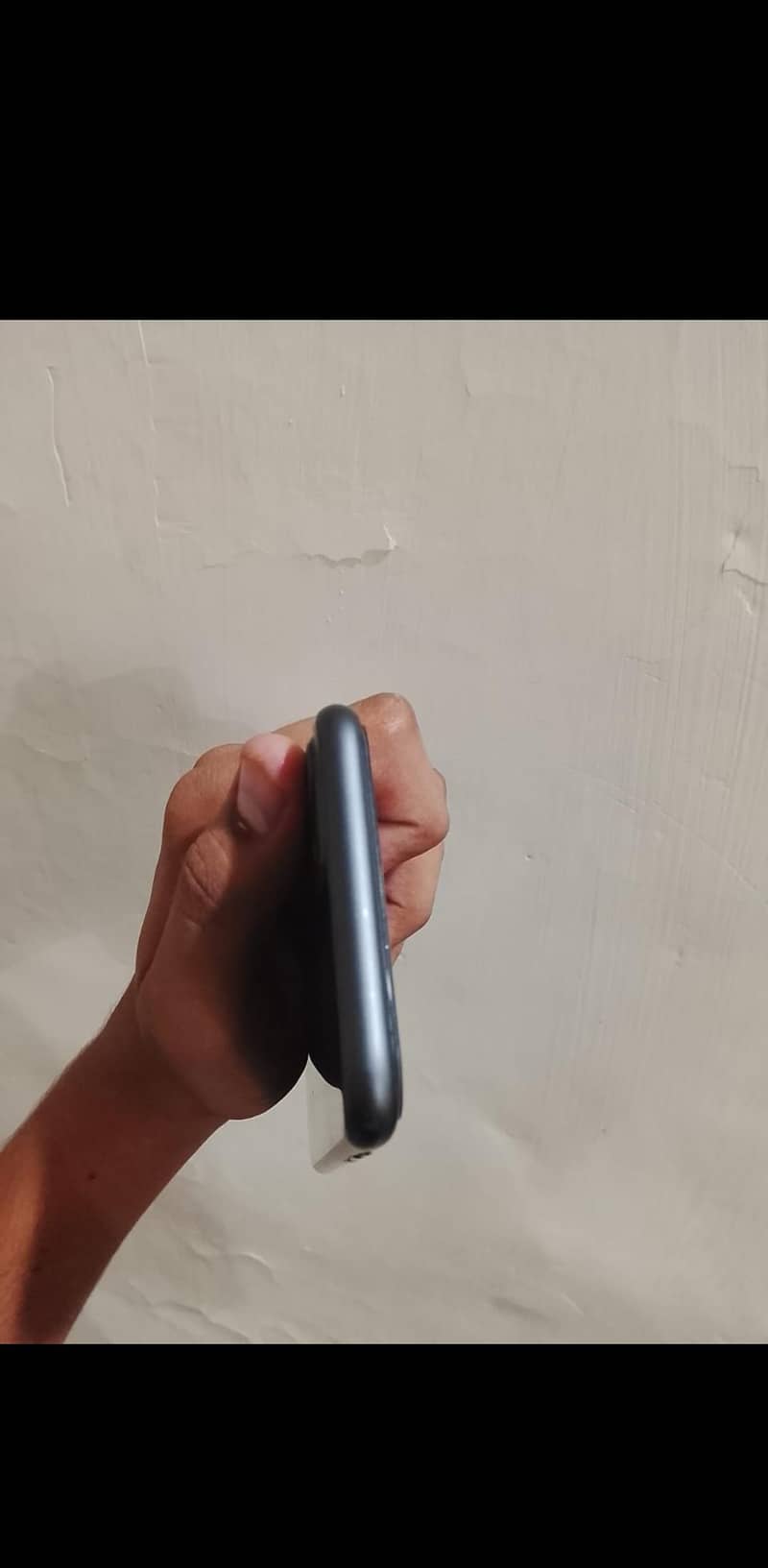 Apple iPhone 11 3