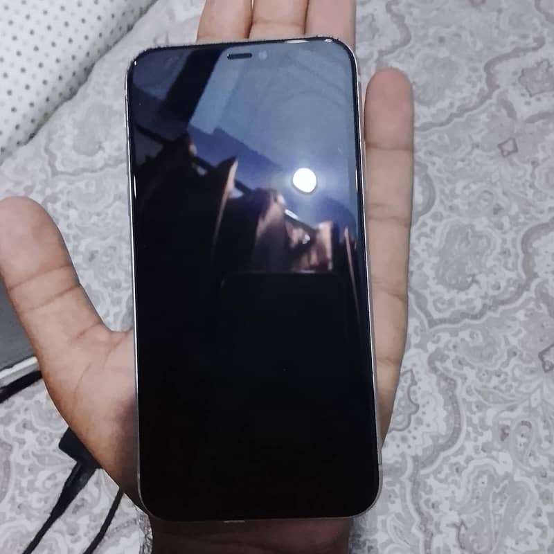 Apple iPhone 11 1