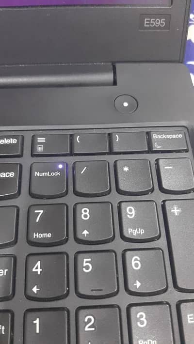 Lenovo ThinkPad E595 Ryzen 5 – 8GB/256GB SSD – Excellent Condition