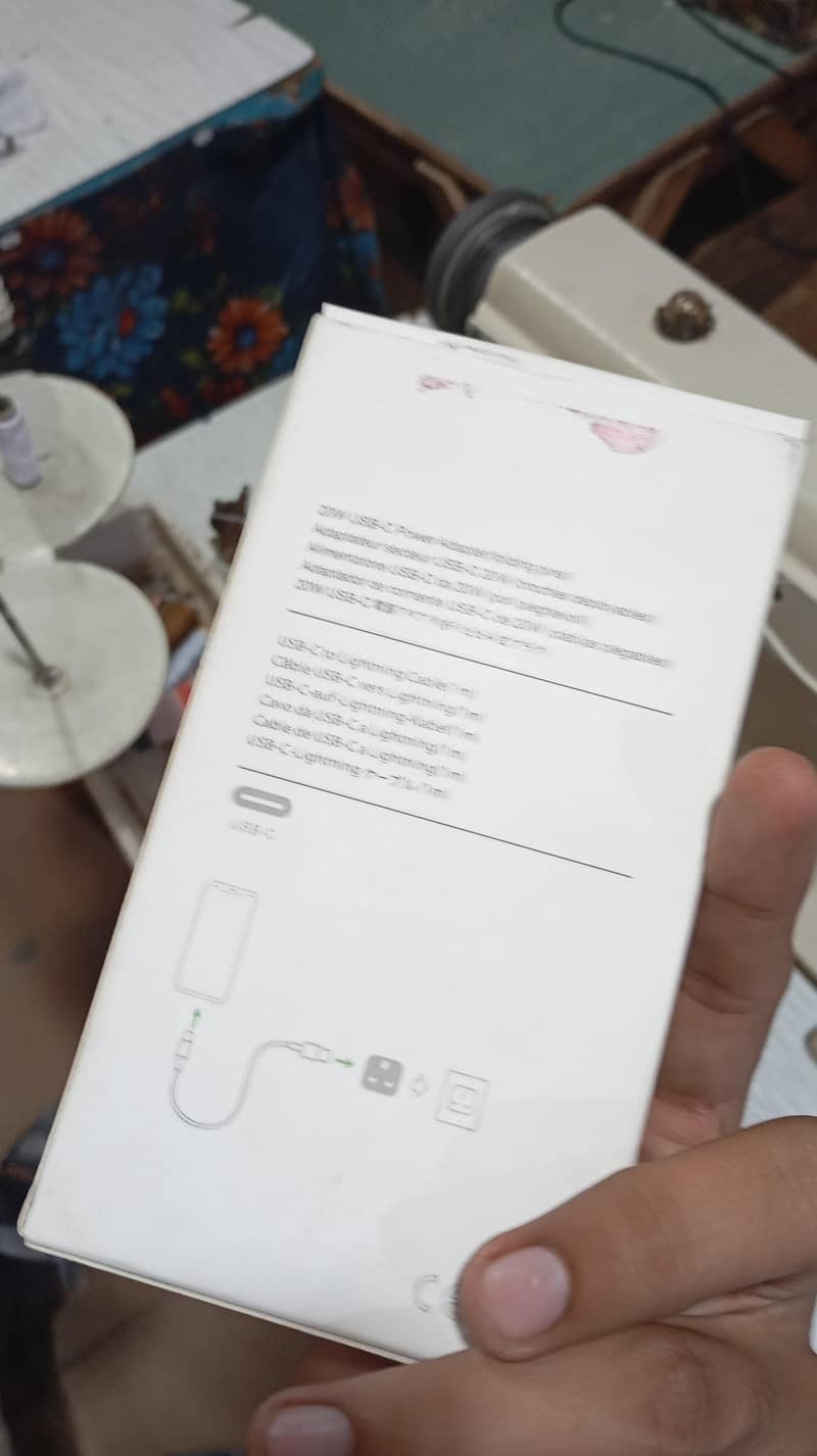 Apple iPhone 13 9