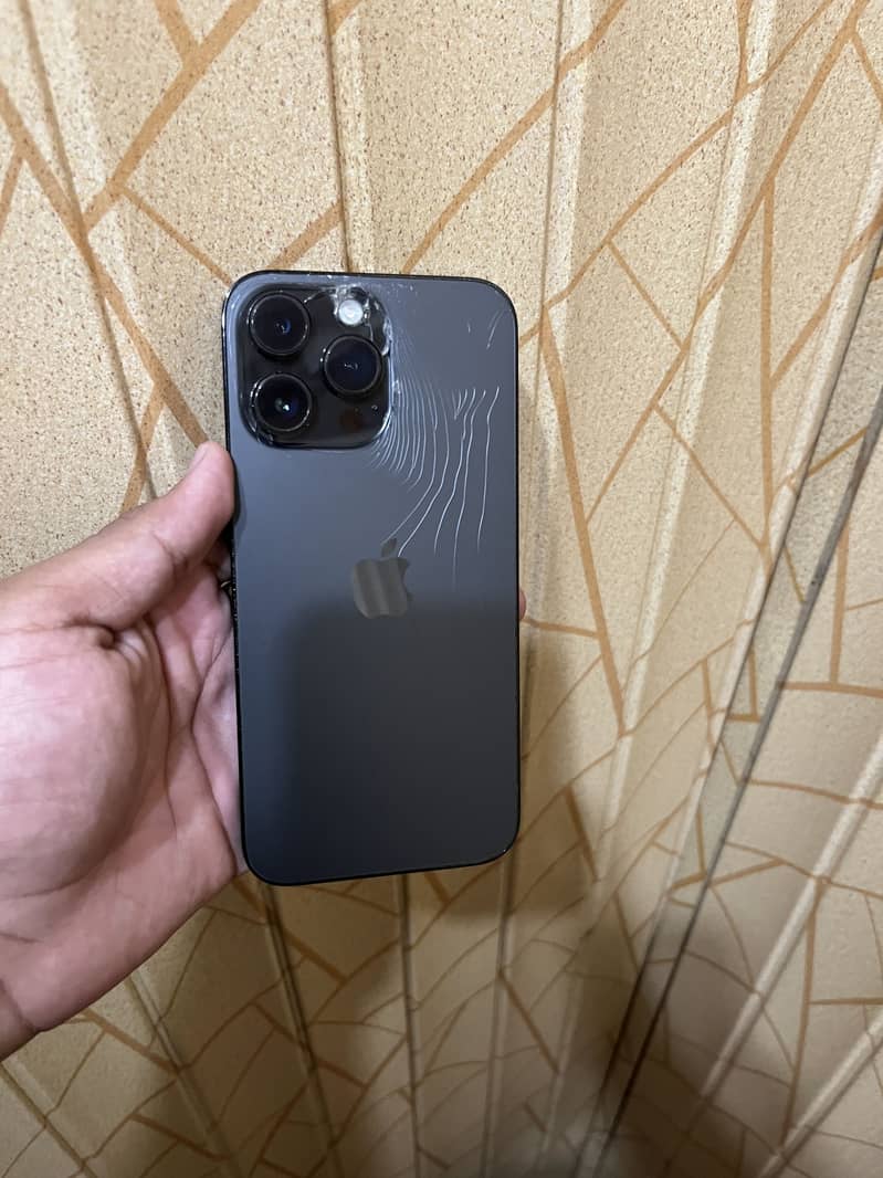 Apple iPhone 14 Pro Max 0