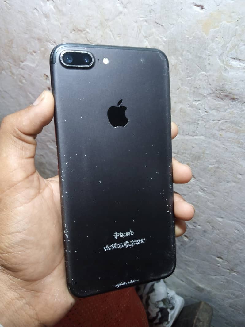 iPhone 7plus 128gb 7