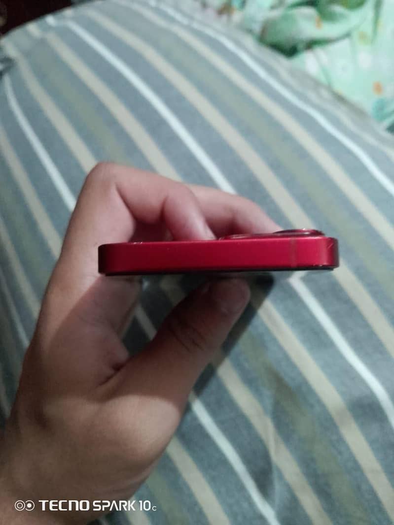 Apple iPhone 13 mini 4