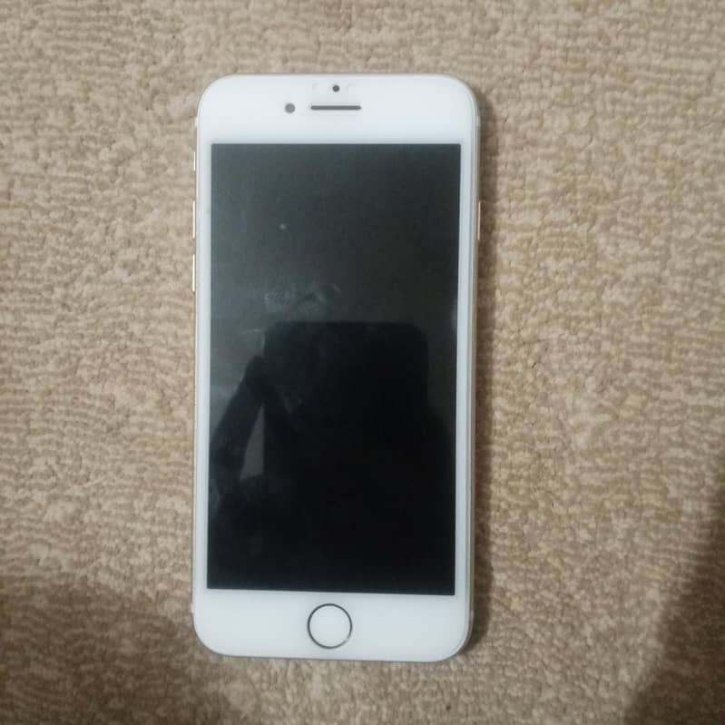 Apple iPhone 7 0