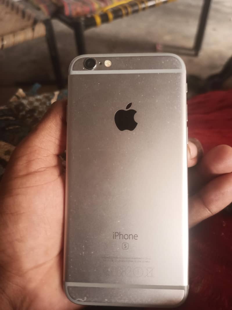 Apple iPhone 6S 0