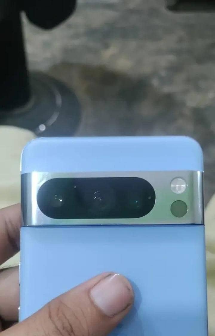Google Pixel 8 Pro 1