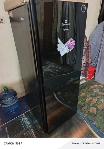 Dowlance vertical freezer