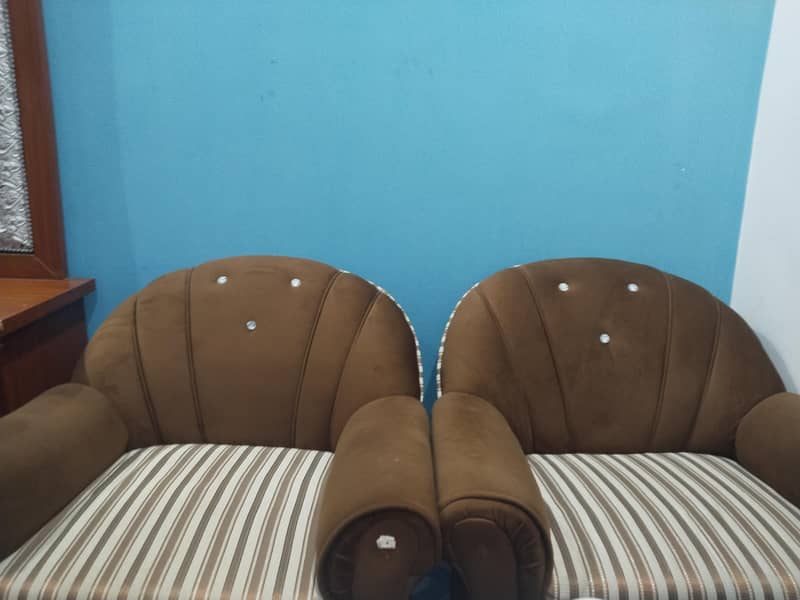 sofa and side table 0