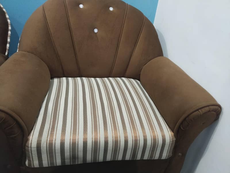 sofa and side table 2