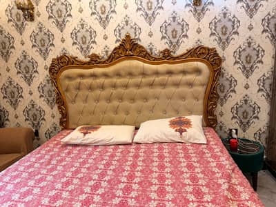 Bed Set and Dressing