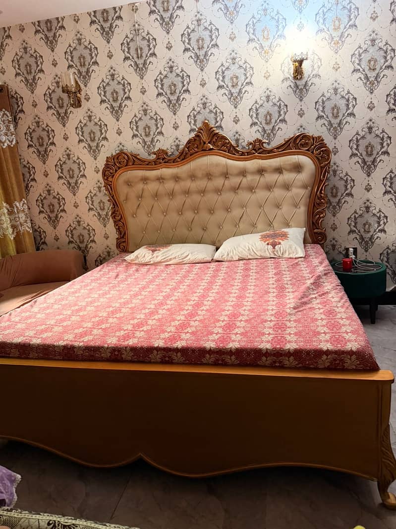 Bed Set and Dressing 2