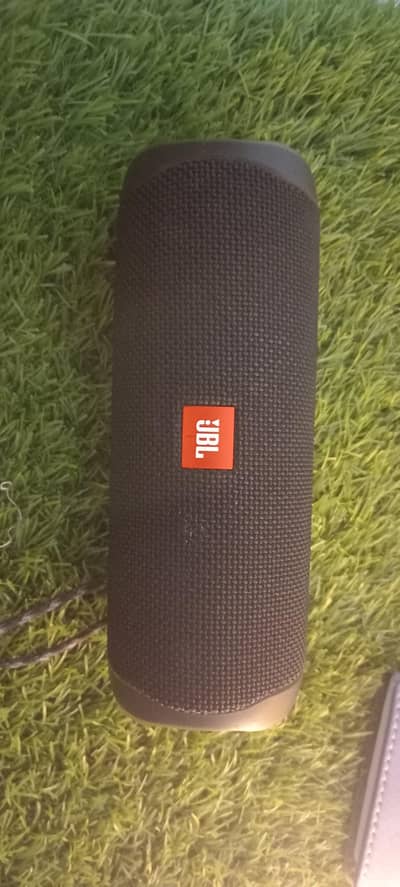 JBL bluetooth speaker 10/10 from UAE