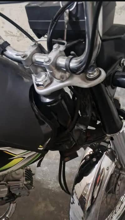 Honda CD70 2023