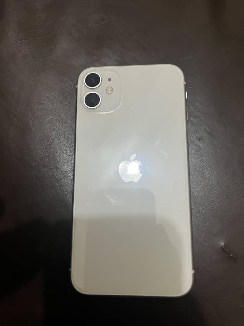 Apple iPhone 11 0
